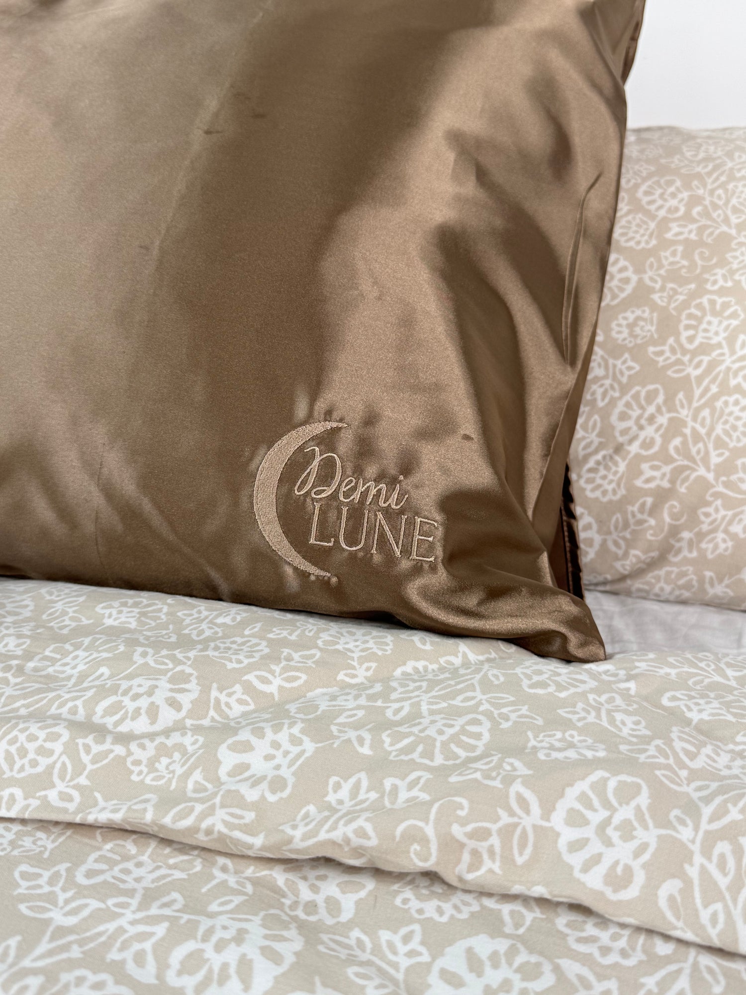 Taies d'oreiller en satin