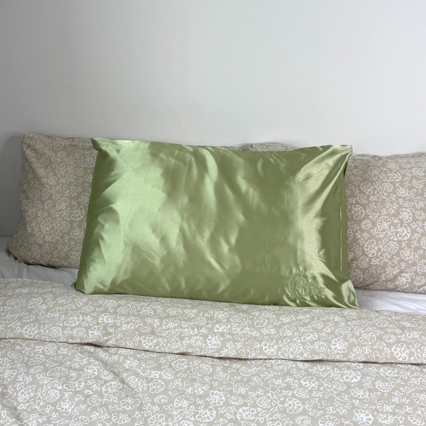 Taie d’oreiller en satin – Vert Sauge