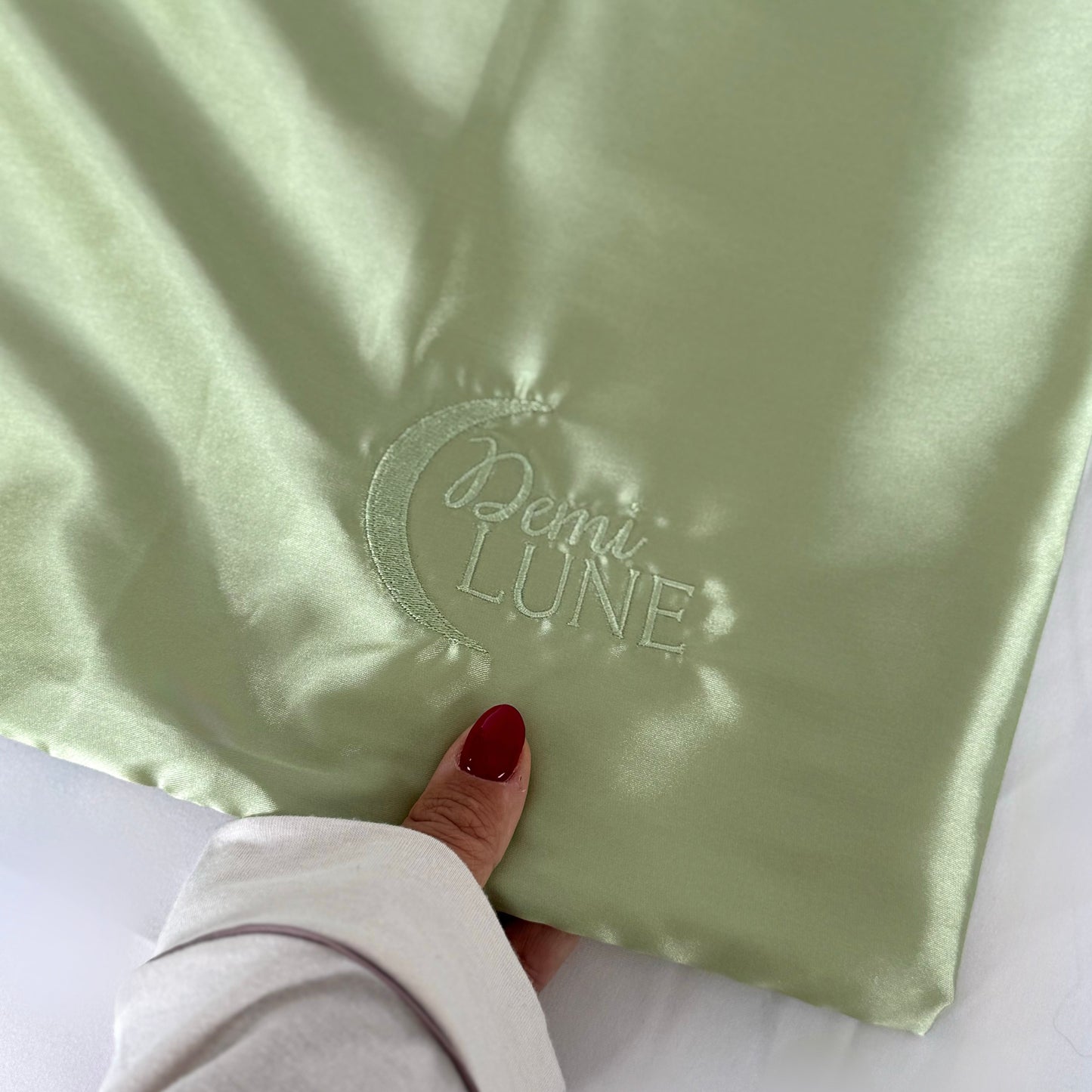 Taie d’oreiller en satin – Vert Sauge
